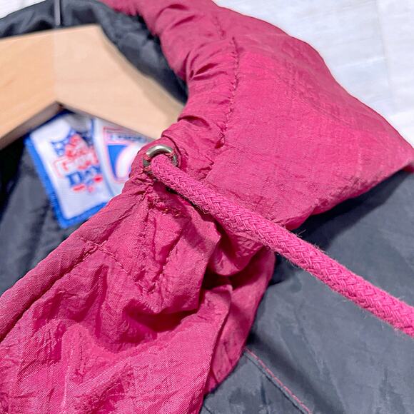 Washington Redskins Vintage Nylon Puffer Jacket Embroidered Logo 7 Mens Large - Picture 3 of 11